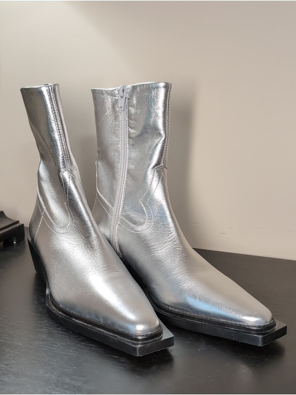 L'Intervalle Frantz Silver Leather Boots Spain Size 38